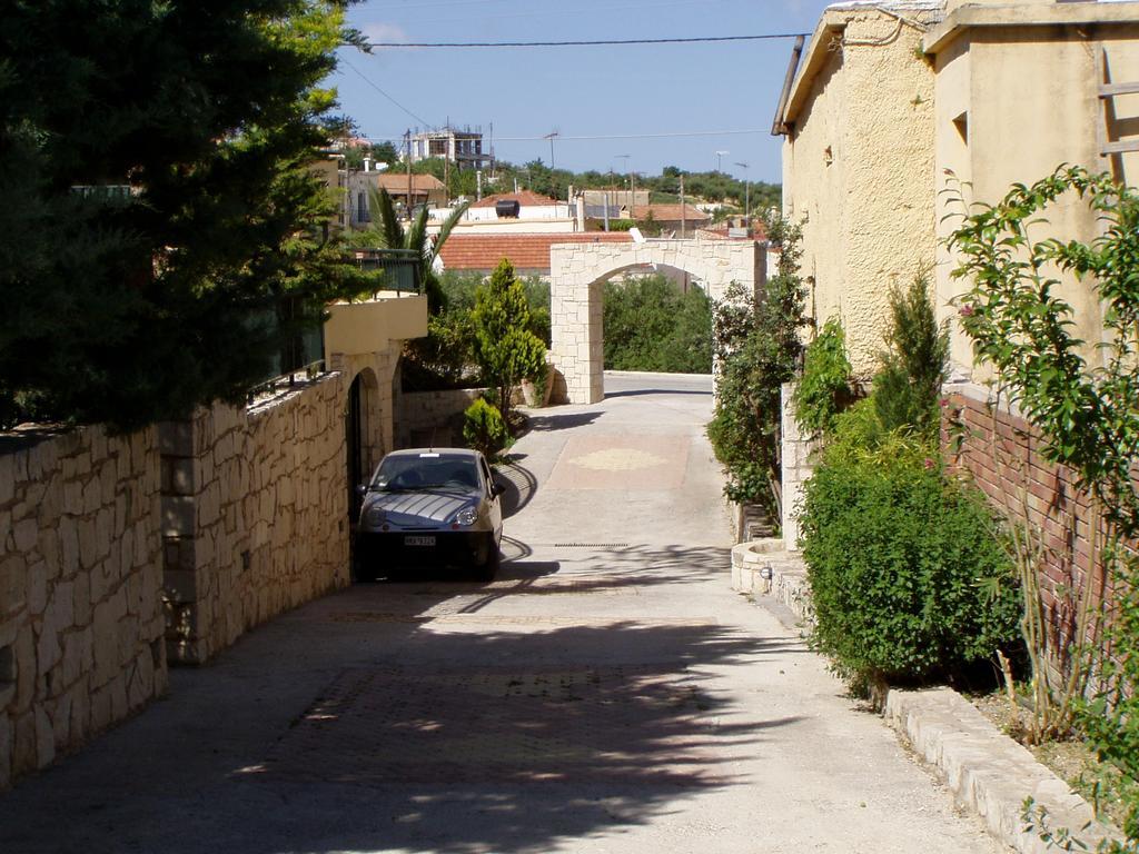 Christina Villas- Minoan Inland Pentamodi Exteriör bild